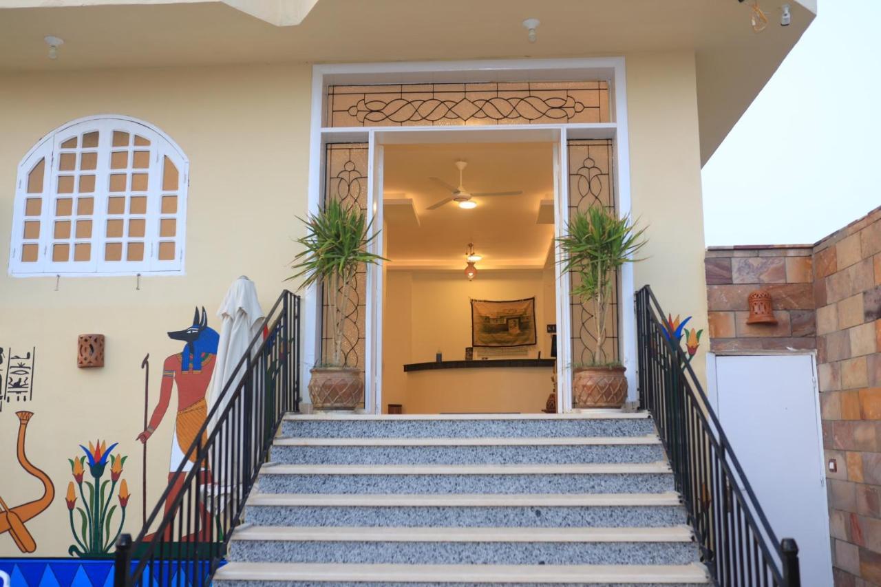 Apartment Royal Mountain Luxor