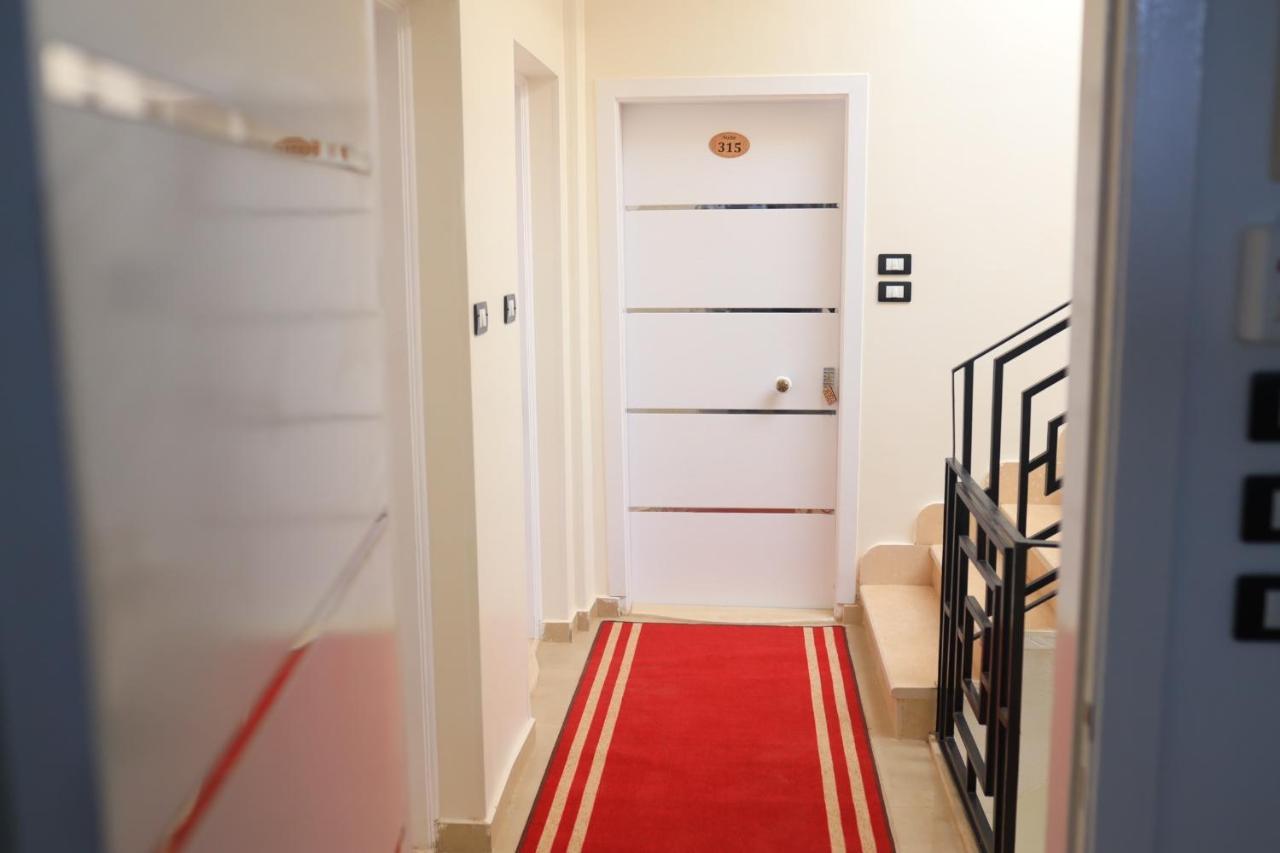Apartment Royal Mountain Luxor